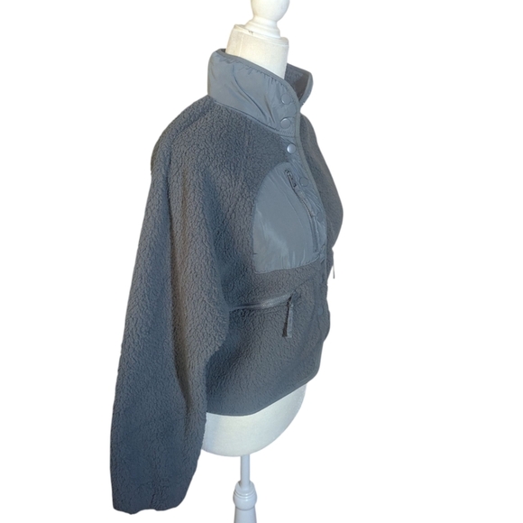 Love Tree Charcoal Gray Cozy Teddy Fleece Zip Pockets Snap Up Jacket NWT Sz S - Picture 5 of 9